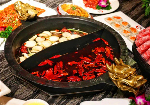 渝泓道鮮貨火鍋