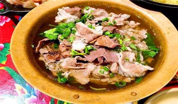 詩爺蹺腳牛肉