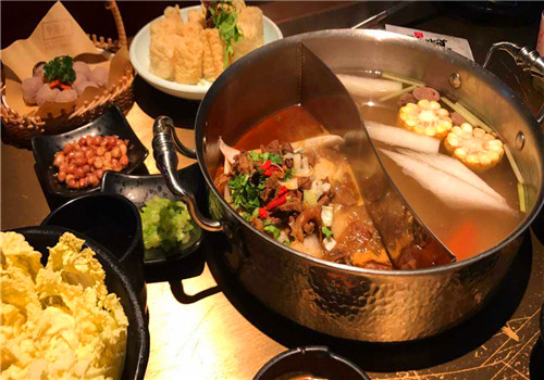 潮合牛肉火鍋店