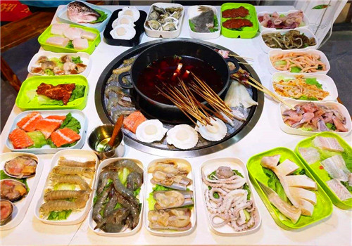 和諧號烤肉海鮮火鍋自助