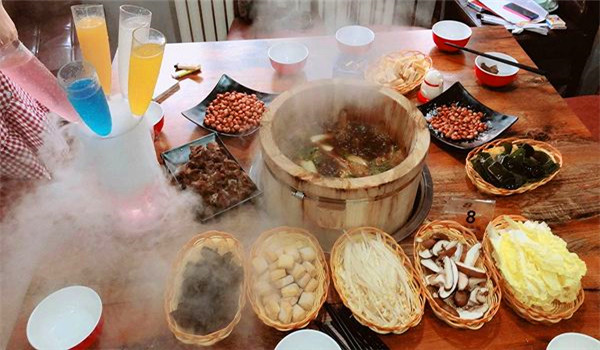 李府尚座木桶魚