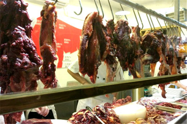 牛村來(lái)人潮汕鮮牛肉火鍋