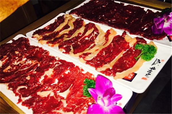 牛村來(lái)人潮汕鮮牛肉火鍋