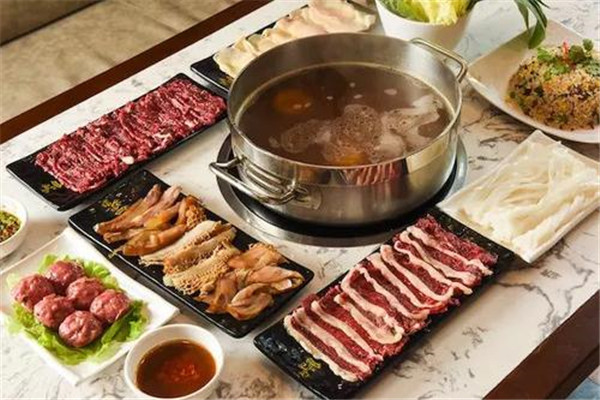 庖丁家牛肆火鍋