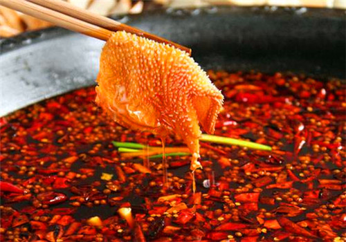 過(guò)三關(guān)厚毛肚火鍋