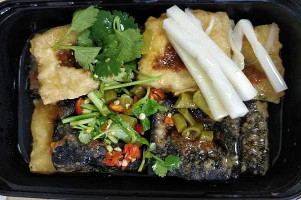 湘當(dāng)饞臭豆腐
