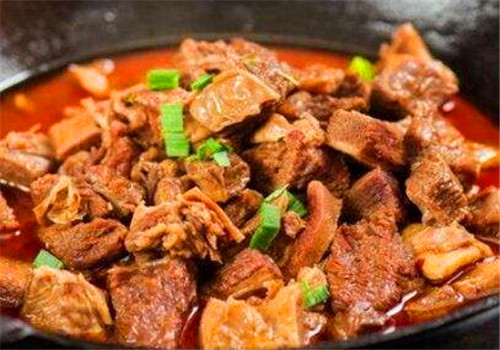 千牛刀霸氣牛肉鍋