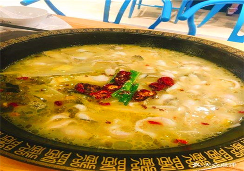 新記印象酸菜魚火鍋