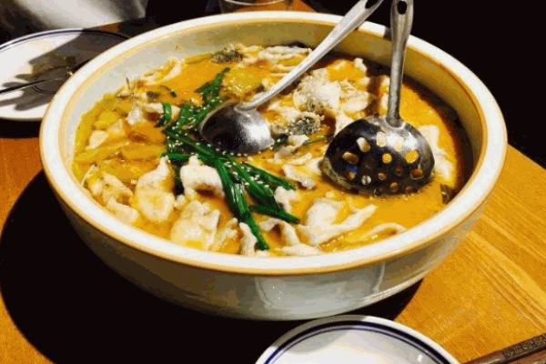 苗家金湯酸菜魚加盟