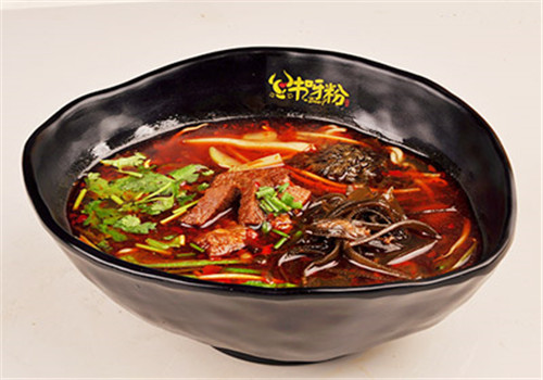 牛呀粉煸香燒鍋粉