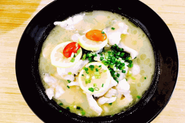肥佬酸菜魚加盟