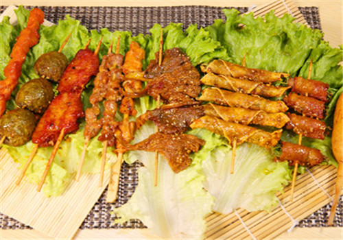 外婆灣骨湯麻辣燙