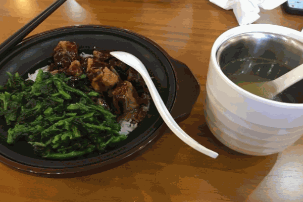 天天來(lái)煲仔飯加盟