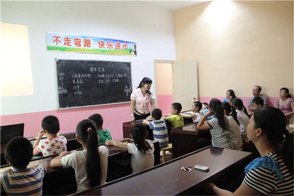 小塔學(xué)院語文教育