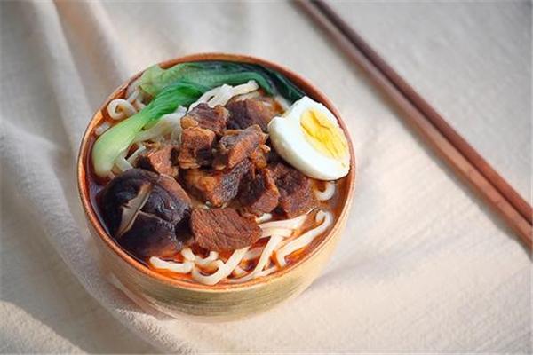 咱+面館加盟