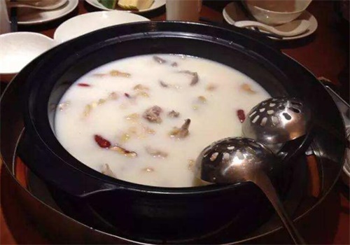 撈神火鍋湯物料理