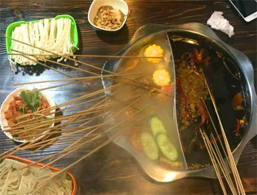 時光正好串串火鍋加盟