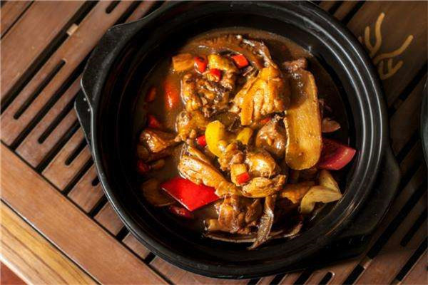 仟佰味黃燜雞米飯加盟