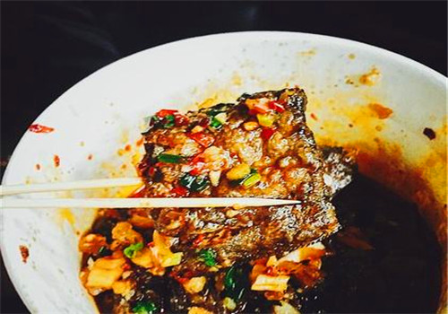 羅記臭豆腐多少錢嗎？經(jīng)營無壓力,創(chuàng)業(yè)門檻低