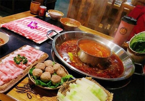 袍哥碼頭重慶老火鍋