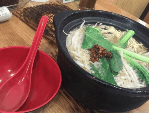 一鍋香過橋米線