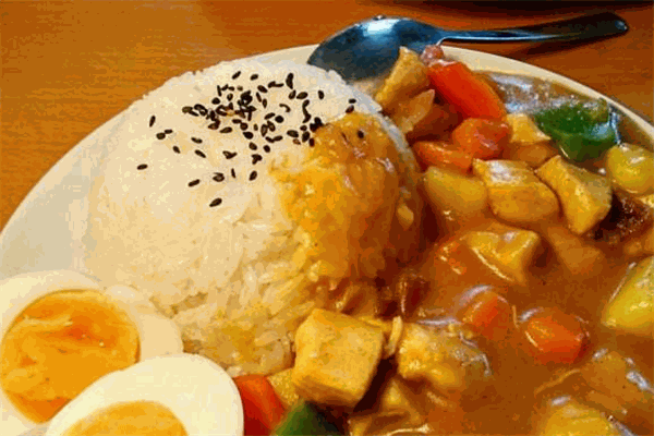 赤熊咖喱飯加盟