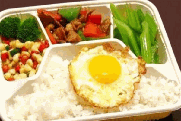 和禧順家中式快餐加盟