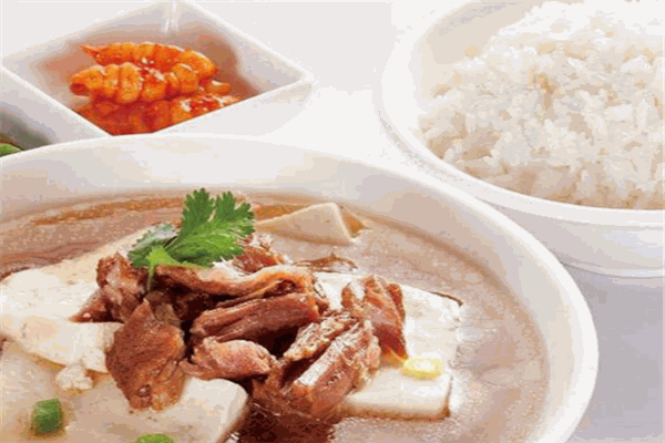 銳興記牛肉湯飯加盟
