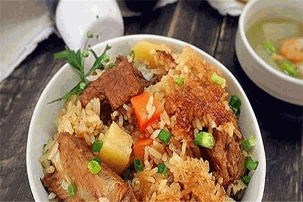 萌在骨里加盟