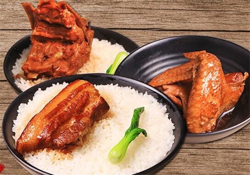 三碗過(guò)崗鹵肉排骨飯