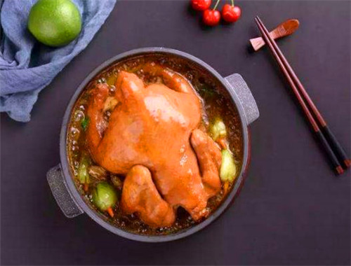 燜哥賣個(gè)萌三汁燜鍋加盟