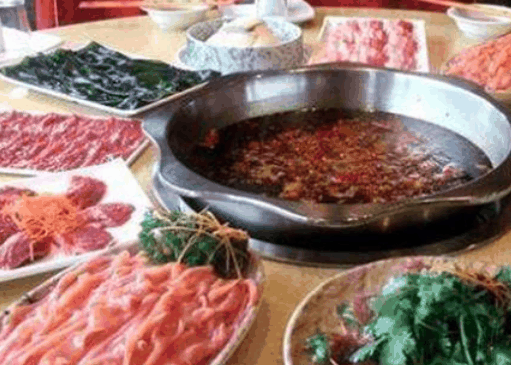 叁哩囤鮮牛肉火鍋