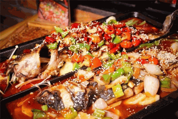 偉大航路炭烤活魚加盟