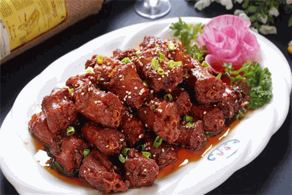 辣得笑熟食加盟