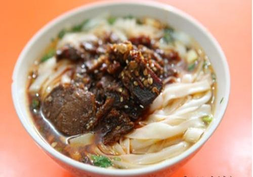 何師傅牛肉粉