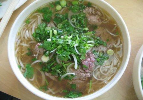 何師傅牛肉粉
