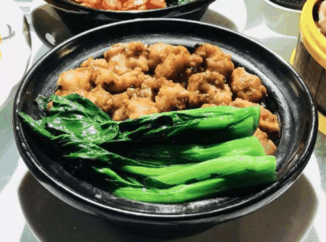 何記煲仔飯