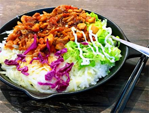 三姐烤肉拌飯加盟