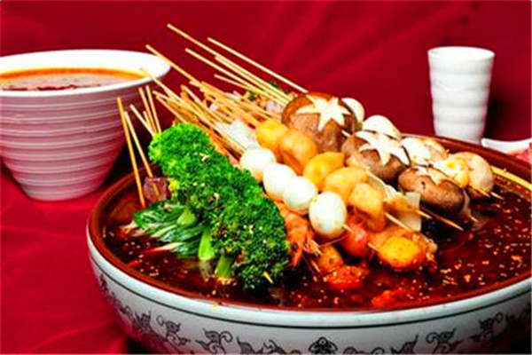 許小樹(shù)麻辣燙加盟