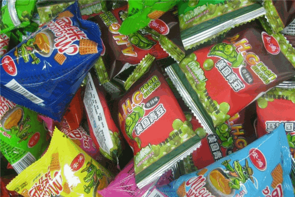 心動休閑食品加盟