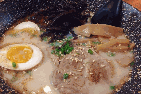 郁山良川日本料理·拉面