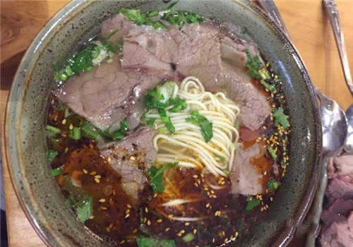 蘭小花牛肉面加盟