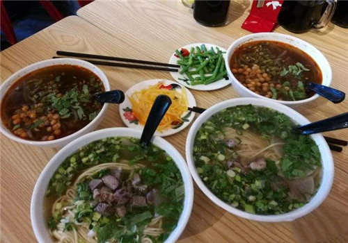 蘭小花牛肉面加盟