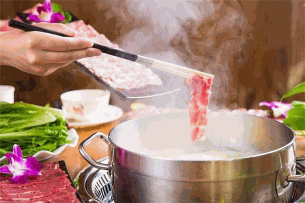 大潮禧牛肉火鍋加盟