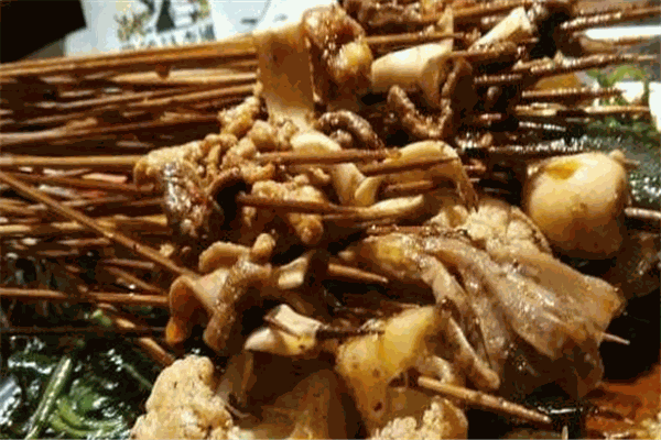 唐二姐串串香加盟