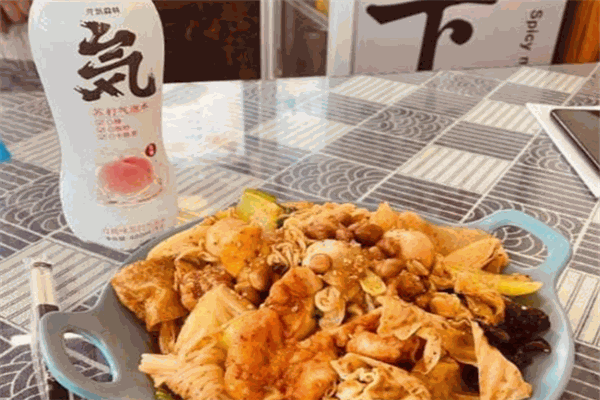 麻辣拌天下加盟