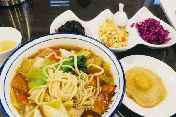 百易蔬食蘭州素拉面加盟