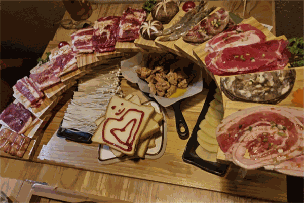 燊鄰烤肉屋加盟