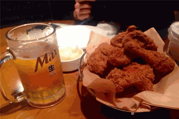 非常范炸雞啤酒加盟