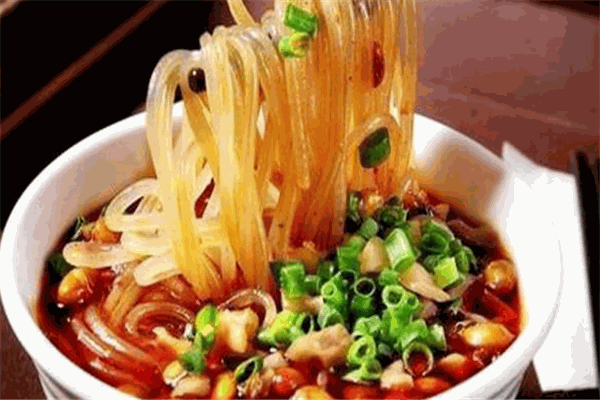薯來寶酸辣粉加盟